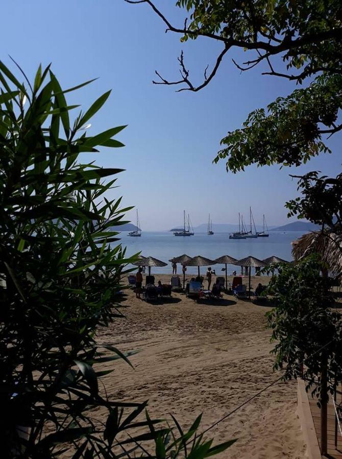 Methoni Beach Hotel Exteriör bild