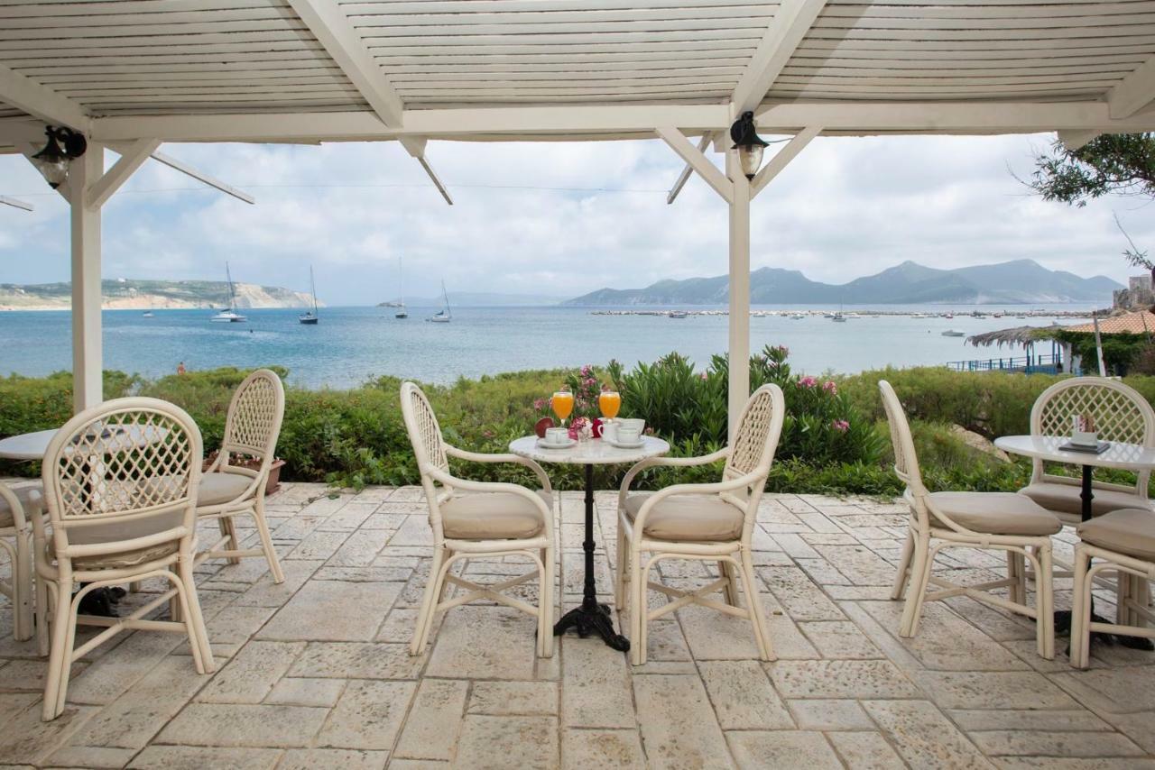Methoni Beach Hotel Exteriör bild